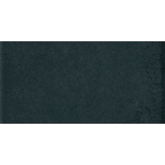 MIAMI PITCH BLACK 10X20